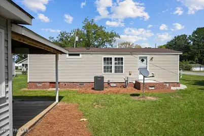 208 E Boundary Street, La Grange, NC 28551 - Photo 8