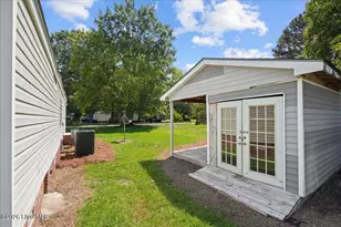 208 E Boundary St, La Grange, NC 28551 - Photo 10