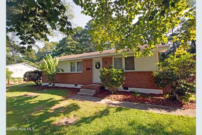 7 Cole Drive, Jacksonville, NC 28540 - Photo 2