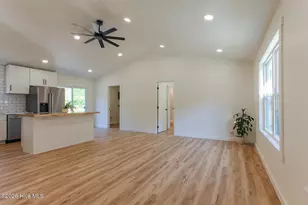 27 Betty Sue Deyton Rd, Robbinsville, NC 28771 - Photo 18