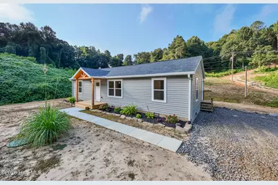 27 Betty Sue Deyton Road, Robbinsville, NC 28771 - Photo 6