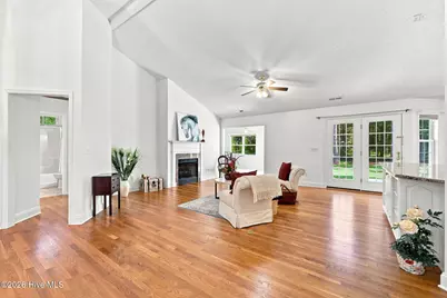 2119 Royal Pines Drive, New Bern, NC 28560 - Photo 4
