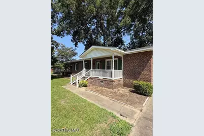 704 W 3rd Street, Washington, NC 27889 - Photo 2