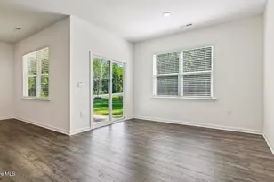 428 Conifer St, Sanford, NC 27332 - Photo 10