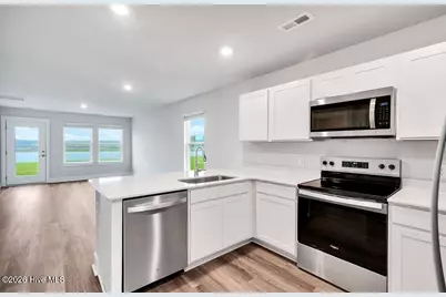 4348 Majesty Drive #362, Castle Hayne, NC 28429 - Photo 2