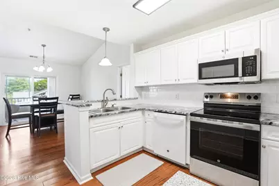 625 Spencer Farlow Drive #Unit 30, Carolina Beach, NC 28428 - Photo 26