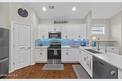 4513 Huntsman Court, Castle Hayne, NC 28429 - Photo 8