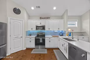 4513 Huntsman Ct, Castle Hayne, NC 28429 - Photo 8