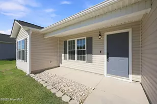 238 Sweet Gum Ln, Richlands, NC 28574 - Photo 4