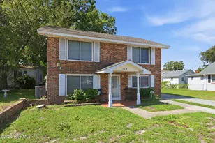 608 Cedar St, Beaufort, NC 28516 - Photo 12