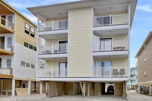 1505 Carolina Beach Ave N, Carolina Beach, NC 28428 - Photo 4