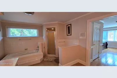 2001 Forest Hill Drive, Greenville, NC 27858 - Photo 46
