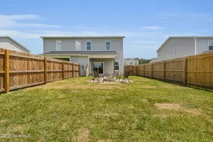 139 Pasture Ln, Swansboro, NC 28584 - Photo 10