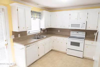 3870 Countryaire Drive, Ayden, NC 28513 - Photo 14