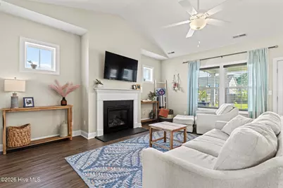 37 W Weatherbee Way, Hampstead, NC 28443 - Photo 6
