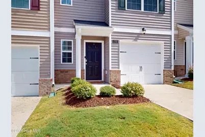 2705 Gracie Lane, Carthage, NC 28327 - Photo 2