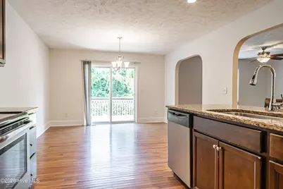 540 W Connecticut Avenue, Southern Pines, NC 28387 - Photo 8