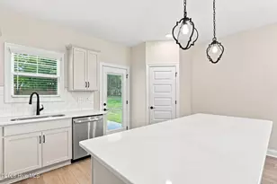 205 Telluride Ct, Aberdeen, NC 28315 - Photo 18