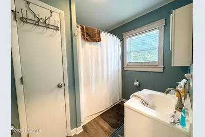 135 NE 34th Street, Oak Island, NC 28465 - Photo 16