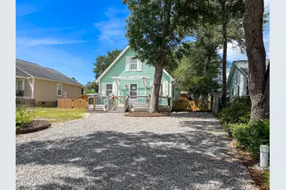 135 NE 34th Street, Oak Island, NC 28465 - Photo 2