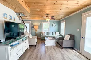 135 NE 34th St, Oak Island, NC 28465 - Photo 6