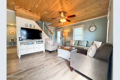 135 NE 34th Street, Oak Island, NC 28465 - Photo 4