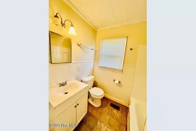 3573 S Barrett Street, Farmville, NC 27828 - Photo 10