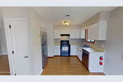 1253 Wellington Avenue #J, Wilmington, NC 28401 - Photo 6
