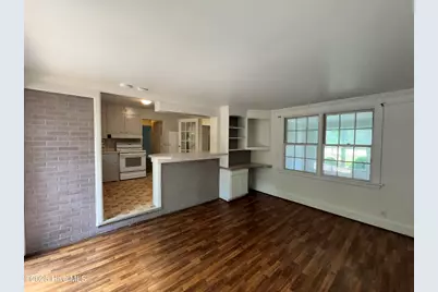 218 Edgewood Drive, Jacksonville, NC 28546 - Photo 8
