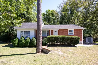 218 Edgewood Drive, Jacksonville, NC 28546 - Photo 1