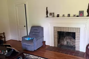 902 Park Ave, Fairmont, NC 28340 - Photo 12