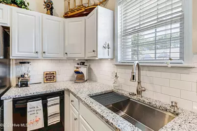 5047 Wyncie Wynd, Southport, NC 28461 - Photo 12