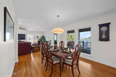 1001 Waterview Place, Carolina Beach, NC 28428 - Photo 6