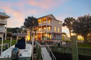 1001 Waterview Pl, Carolina Beach, NC 28428 - Photo 2