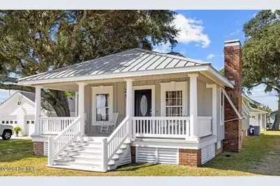 208 Hill Street, Cedar Point, NC 28584 - Photo 1
