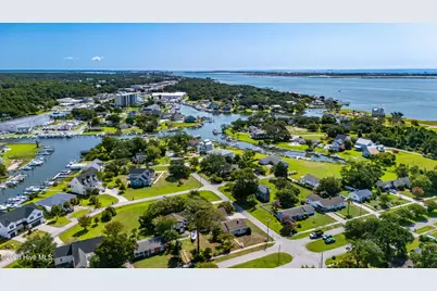 213 Mansfield Parkway, Morehead City, NC 28557 - Photo 6