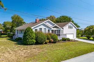 213 Mansfield Pkwy, Morehead City, NC 28557 - Photo 36