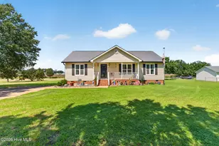 113 Crosswinds Dr, Selma, NC 27576 - Photo 2
