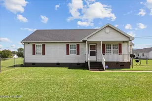 7032 Kingswood Cir, Stantonsburg, NC 27883 - Photo 2