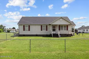 7032 Kingswood Cir, Stantonsburg, NC 27883 - Photo 6