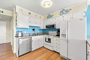 1904 E Fort Macon Rd, Atlantic Beach, NC 28512 - Photo 16