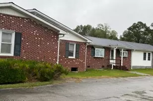 599 Haws Run Rd, Jacksonville, NC 28540 - Photo 4