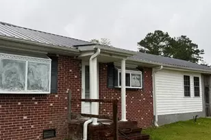 599 Haws Run Rd, Jacksonville, NC 28540 - Photo 10
