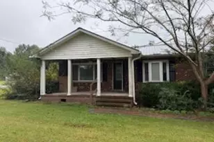 599 Haws Run Rd, Jacksonville, NC 28540 - Photo 2