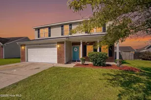 413 Little Creek Ct, Jacksonville, NC 28546 - Photo 4