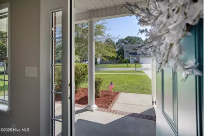 413 Little Creek Court, Jacksonville, NC 28546 - Photo 8