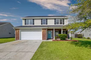 413 Little Creek Ct, Jacksonville, NC 28546 - Photo 2