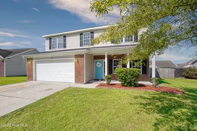 413 Little Creek Court, Jacksonville, NC 28546 - Photo 2