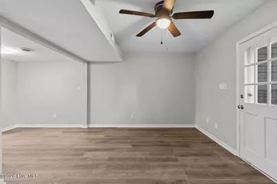 130 King George Court, Jacksonville, NC 28546 - Photo 4