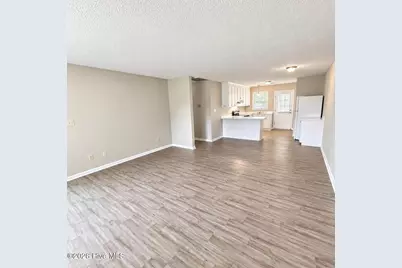 6615 Cottonwood Drive #D, Grifton, NC 28530 - Photo 2